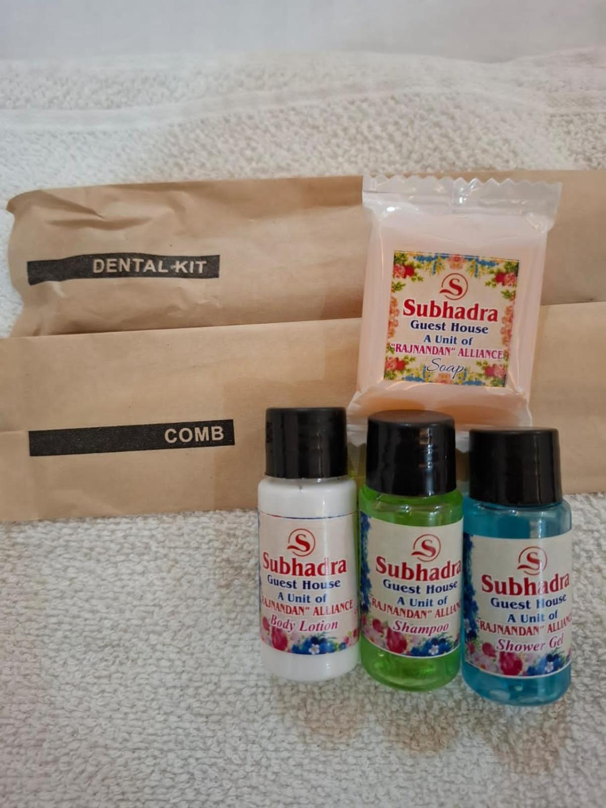 Hotel Sgh Subhadra Guest House Ayodhya Eksteriør billede